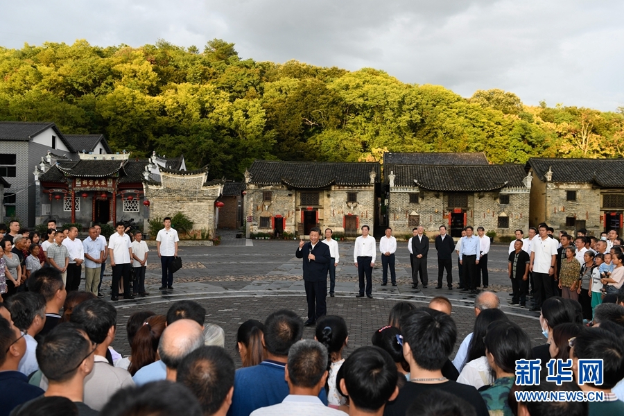 习近平在湖南考察时强调 在推动高质量发展上闯出新路子 谱写新时代中国特色社会主义湖南新篇章