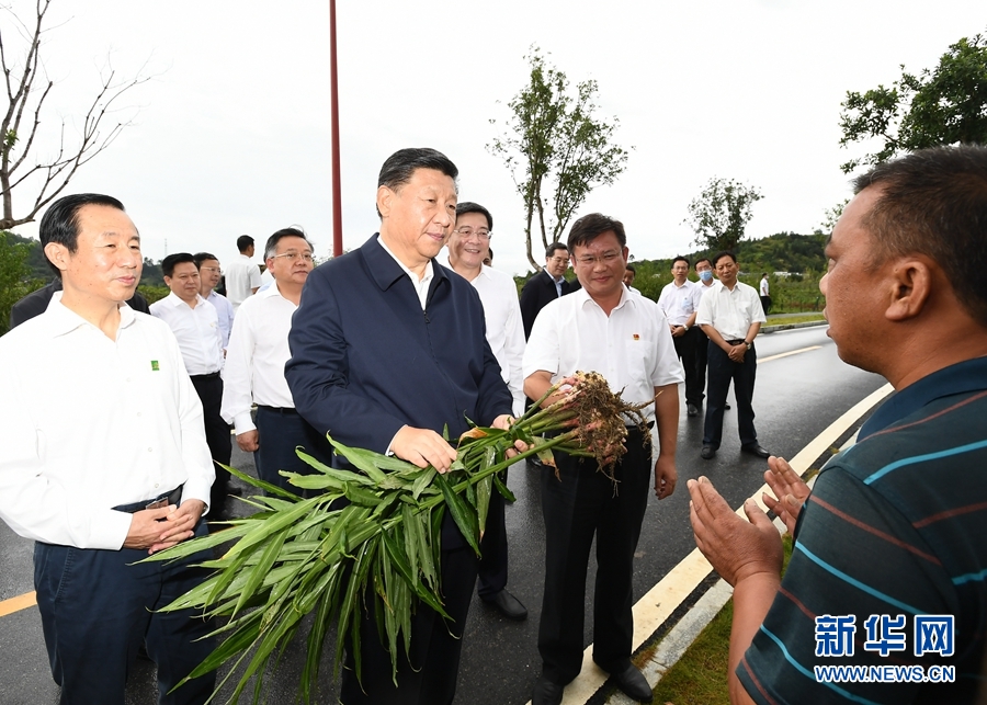 习近平在湖南考察时强调 在推动高质量发展上闯出新路子 谱写新时代中国特色社会主义湖南新篇章