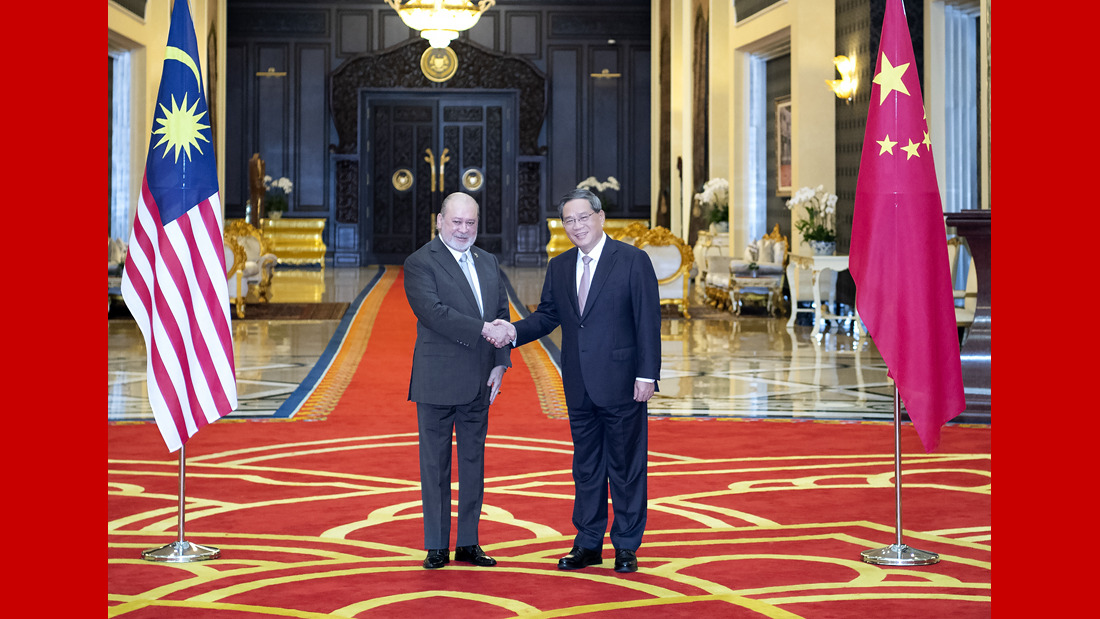 李强结束出访回到北京