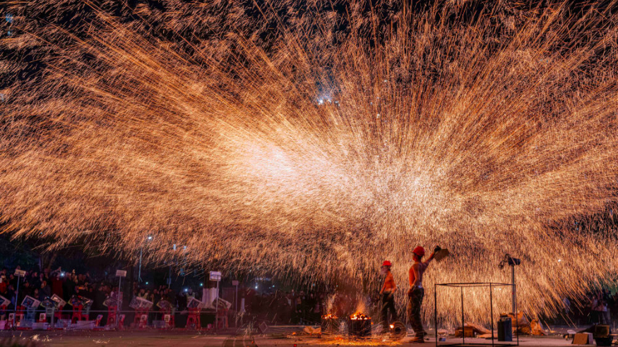 新春购物车 满载经济新动能
