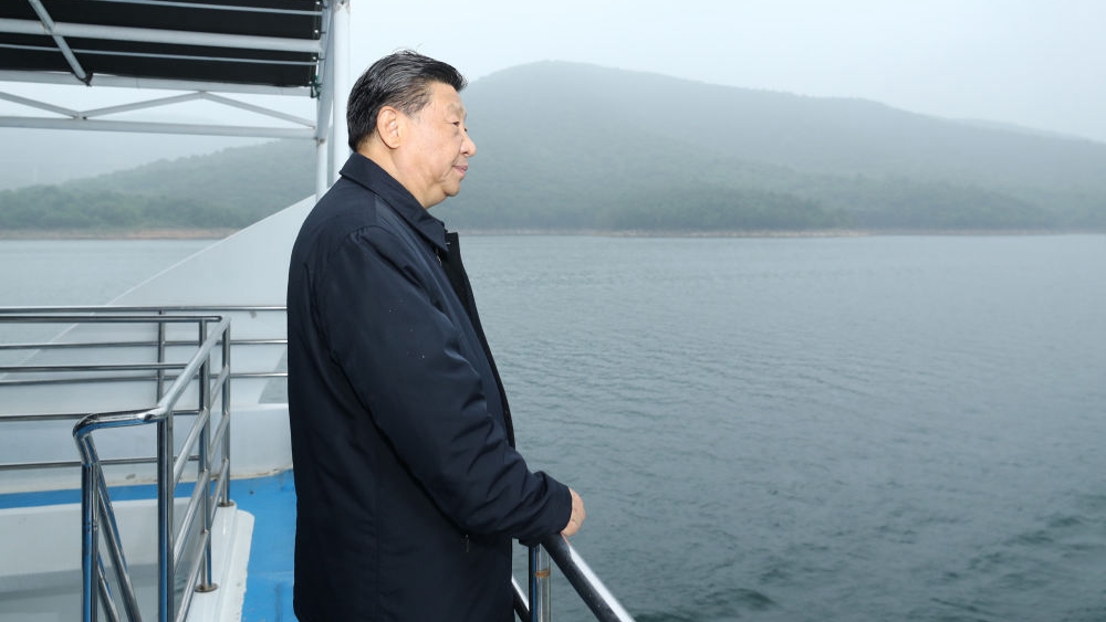 海报｜习近平在南阳淅川考察南水北调工程