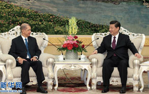 习近平会见塞舌尔总统米歇尔