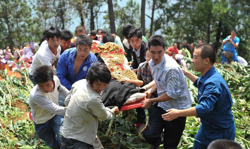 云南鲁甸地震遇难人数增至589人