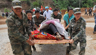 灾区的脊梁——鲁甸地震灾区勇士群像