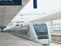 小平故里开通动车了