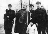 31年前到兖州视察泡桐种植