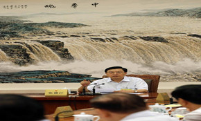 张德江主持召开十二届全国人大常委会第二十八次委员长会议
