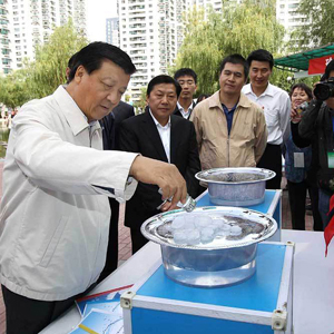 &ldquo;接地气才能有底气&rdquo;&mdash;&mdash;记中共中央政治局常委刘云山