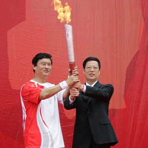 “为民、务实、清廉”——记中共中央政治局常委张高丽