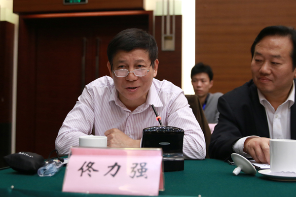 佟力强：讲好中国故事要把握互联网规律