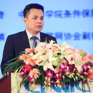 把互联网打造成“阿里巴巴的宝库”