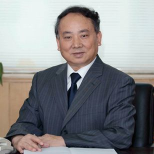 网络空间安全战略思考与启示