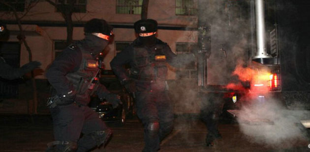 图片故事：乌鲁木齐特警零点之后