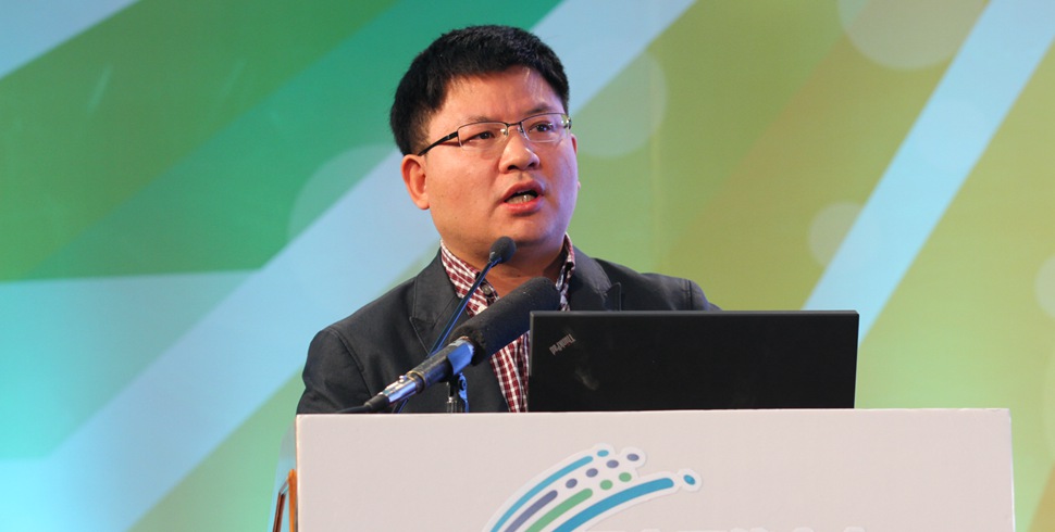 大讲堂演讲嘉宾讲述我国域名重要性