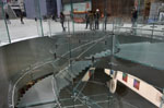 重庆圆柱形Apple Store零售店最后调试 “苹果”悬空成解放碑新地标