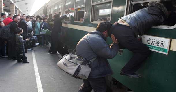 历年春运经典瞬间