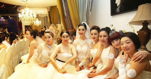 北京百名辣妈共庆&ldquo;女神节&rdquo; 颜值爆表