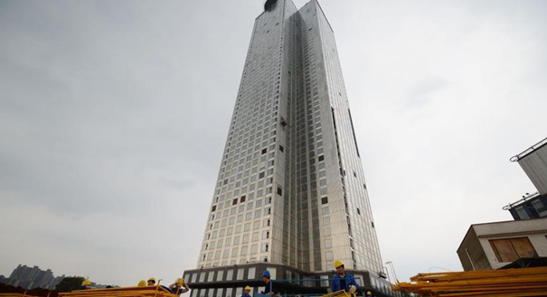 长沙一57层高楼12天建成 可抗9级地震