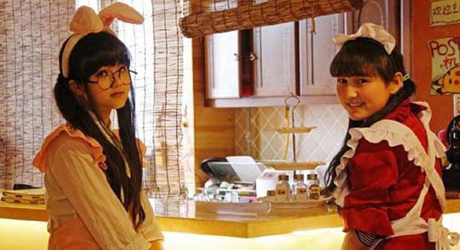 郑州女仆咖啡馆走红 萌萌哒女仆贴心服侍