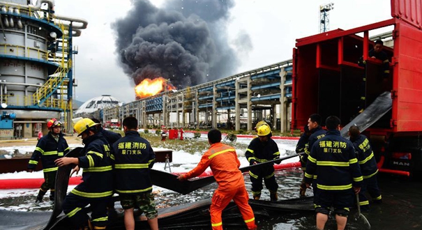 漳州古雷漏油着火事故大火再次复燃