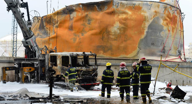 古雷石化大火事故初步定性为安全生产责任事故