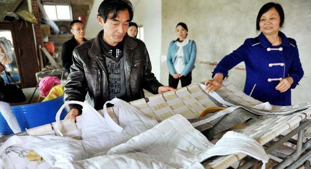 江西鄱阳农民自制&ldquo;排石床&rdquo;救病妻 获国家专利