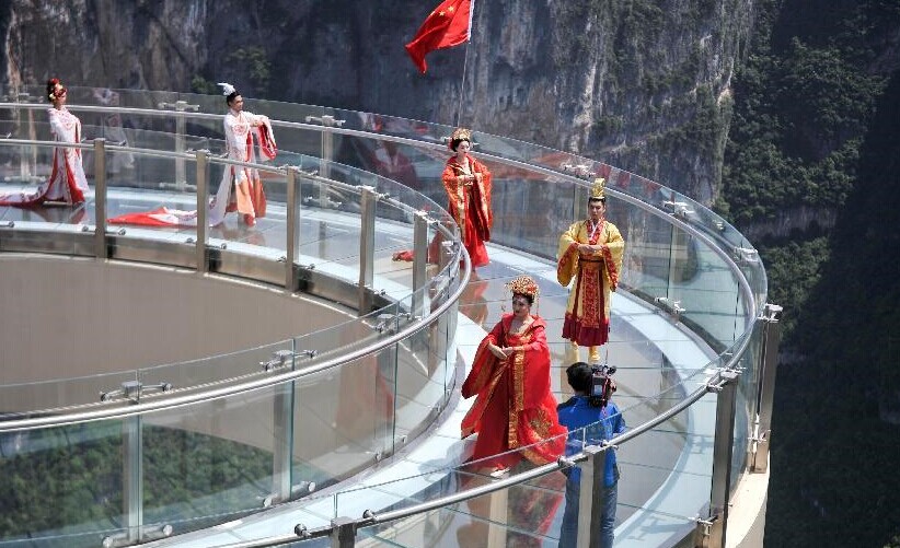 云阳龙缸云端廊桥今开放