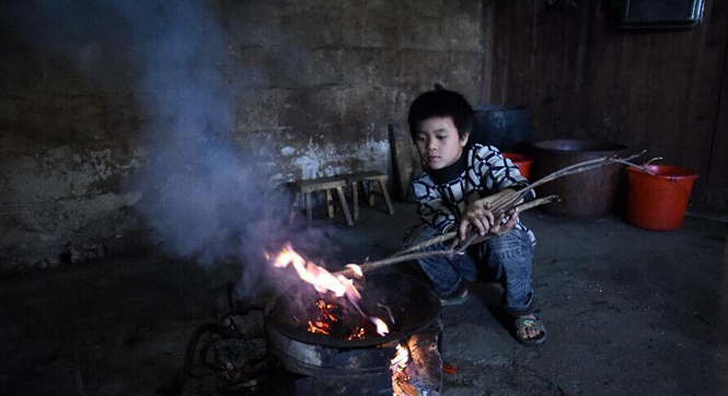 渴望母爱的山村