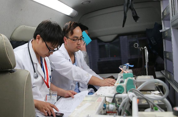 80后“男丁格尔”的坚守