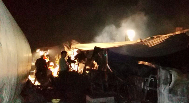 河南鲁山养老院发生火灾 已致38人死亡