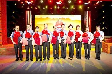 中宣部、最高人民检察院公开发布"最美人物&mdash;&mdash;群众最喜爱的检察官"