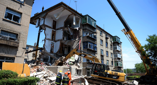 辽宁葫芦岛居民楼爆炸救援工作全面展开