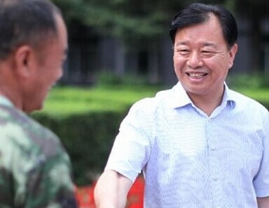 民生为大 清正廉明&mdash;&mdash;&ldquo;广场书记&rdquo;顾百文的故事