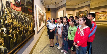 重温历史迎“七一”