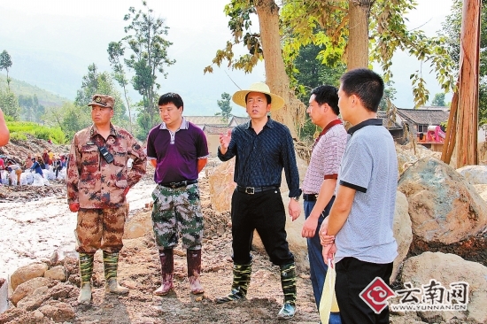 务实为民敢担当&mdash;&mdash;记云南洱源县委书记杨承贤