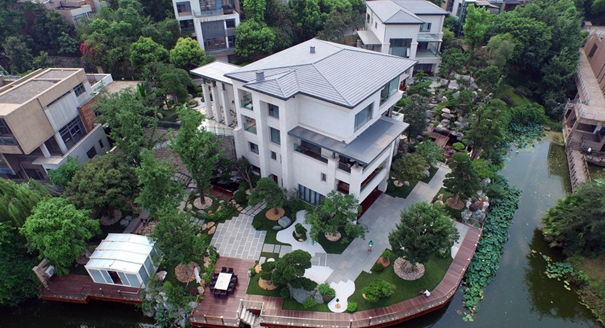 重庆土豪花8000万元打造后花园