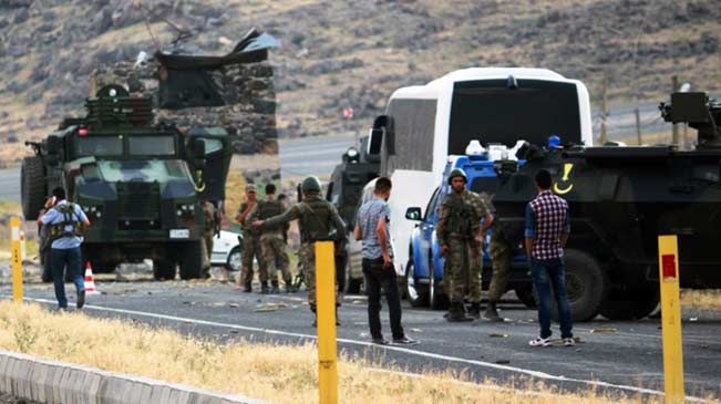 库尔德工人党袭击土耳其安全部队致20余人死伤