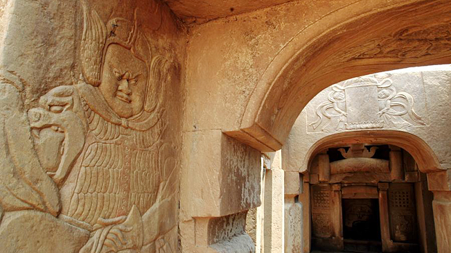 重庆发现宋代豪华双室墓 雕刻武士怒目&ldquo;镇墓&rdquo;