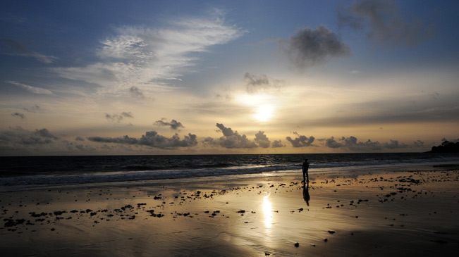 埃博拉疫情缓解 弗里敦在&ldquo;重回正轨&rdquo;