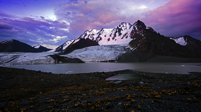 探访天山&ldquo;神灵&rdquo;之峰博格达