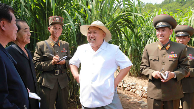金正恩视察朝鲜人民军所属1116号农场