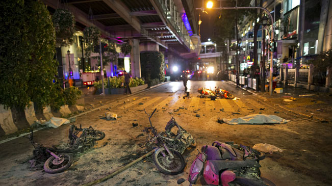 曼谷市中心发生爆炸至少15人死亡