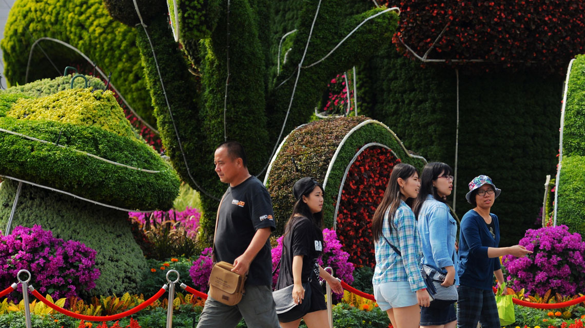长安街沿线大型立体主题花坛亮相