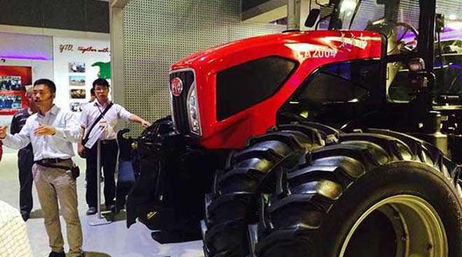 网上看河南：十年磨一剑 中国一拖的辉煌60年