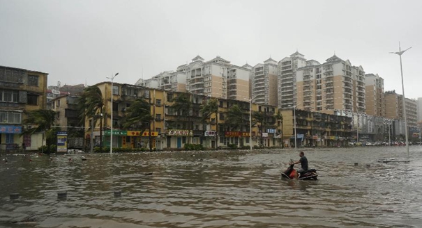 &ldquo;彩虹&rdquo;搅起广东全省多处龙卷风