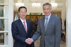 张高丽会见新加坡总理李显龙