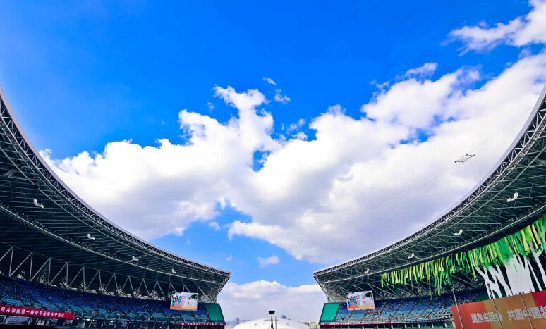 中国首届青运会在福州开幕式表演精彩纷呈