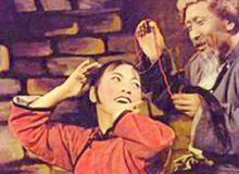 《白毛女》：风雨七十年