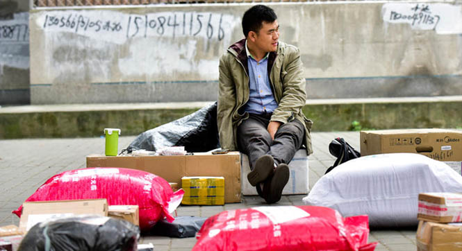 成都断臂快递员做承包 去年&ldquo;双十一&rdquo;月入三万