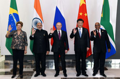 习近平出席金砖国家领导人非正式会晤